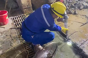 岳阳地下室伸缩缝堵漏施工视频